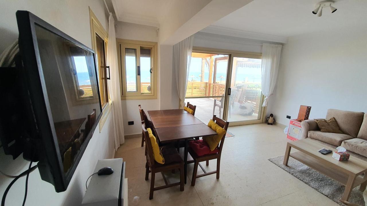 Breathtaking Luxury & Spacious Family 2-Bed 1St Row Seaview At Stella Seaview Sokhna ไอน์ ซกนา ภายนอก รูปภาพ